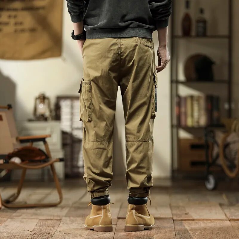 The Rontaro Cargo Pants